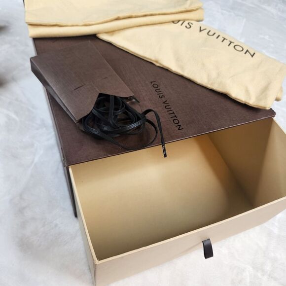 Louis Vuitton Men's Dark Whiskey Red Sword Leather Ankle Strap Boot Sz 8.5 - Picture 13 of 16